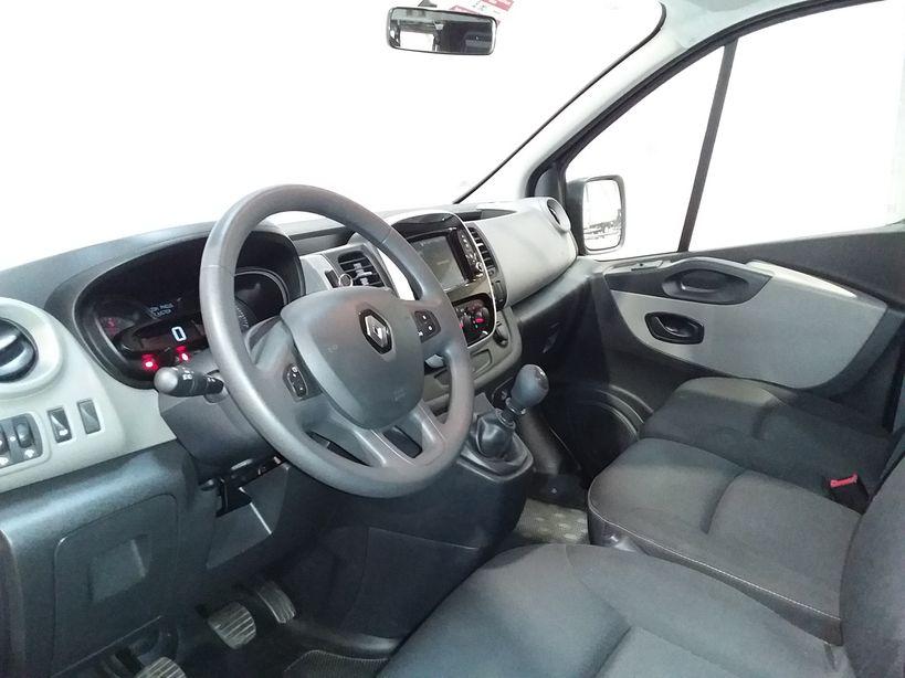 RENAULT TRAFIC COMBI 2017 - Photo n°6