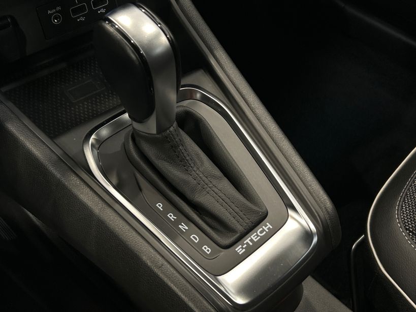 RENAULT CAPTUR 2022 - Photo n°18