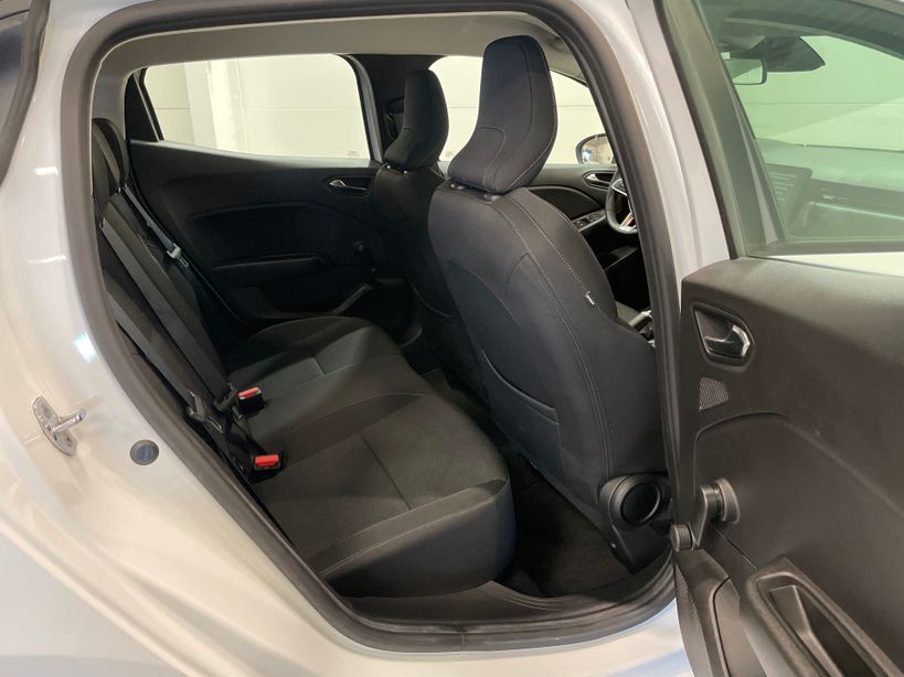 RENAULT CLIO V 2021 - Photo n°8