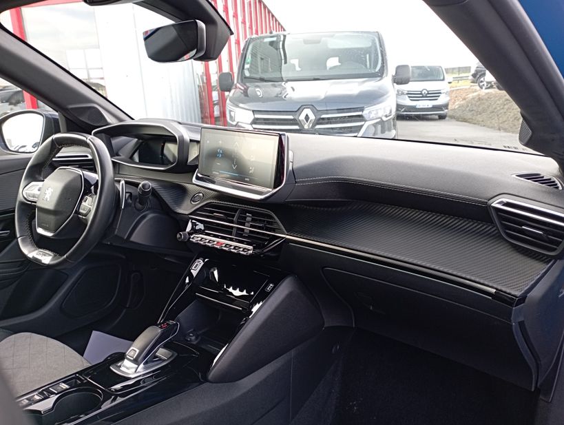 PEUGEOT 208 2021 - Photo n°8