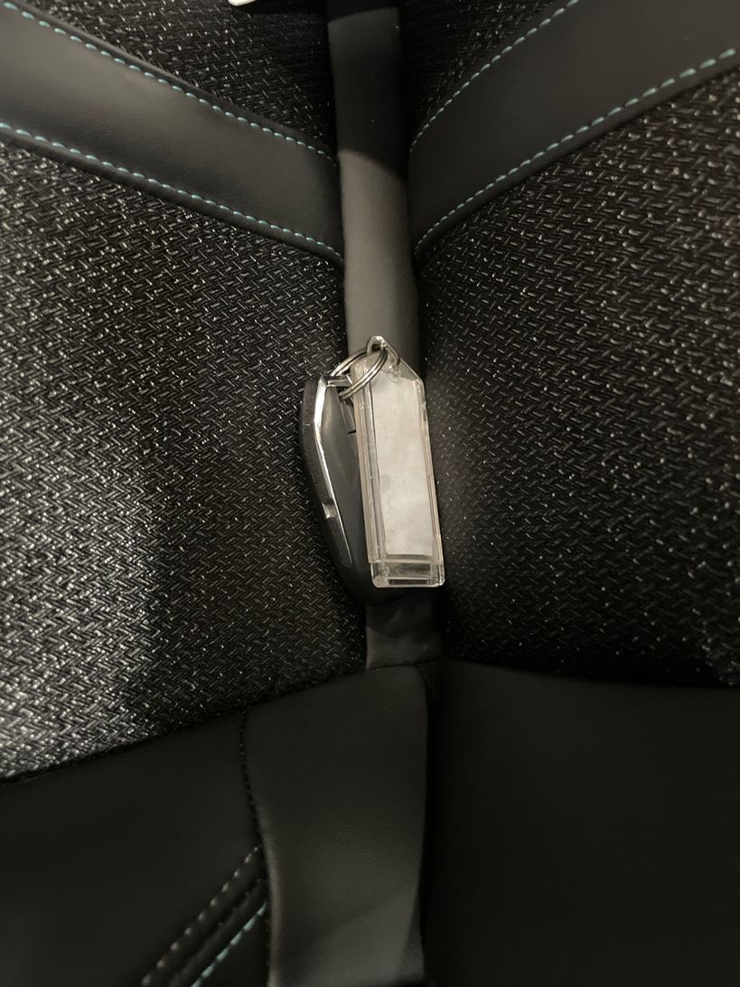 PEUGEOT 308 2023 - Photo n°6