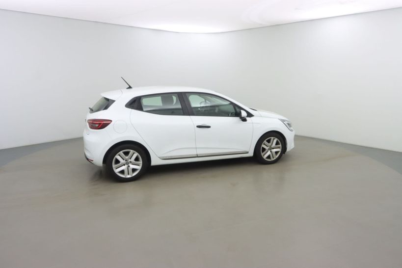 RENAULT CLIO V 2021 - Photo n°4