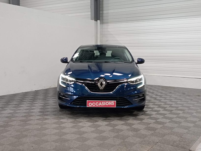 RENAULT MEGANE IV BERLINE 2021 - Photo n°2