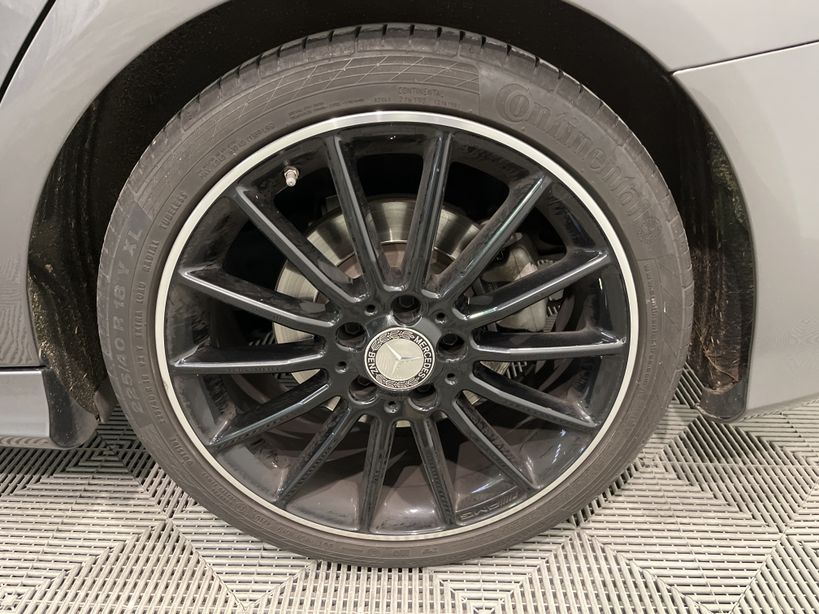 MERCEDES CLASSE CLA SHOOTING BRAKE 2017 - Photo n°17