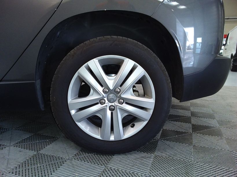 PEUGEOT 2008 2019 - Photo n°10