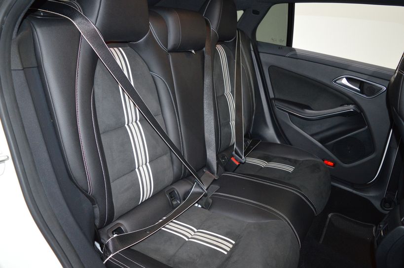 MERCEDES CLASSE CLA SHOOTING BRAKE 2017 - Photo n°41