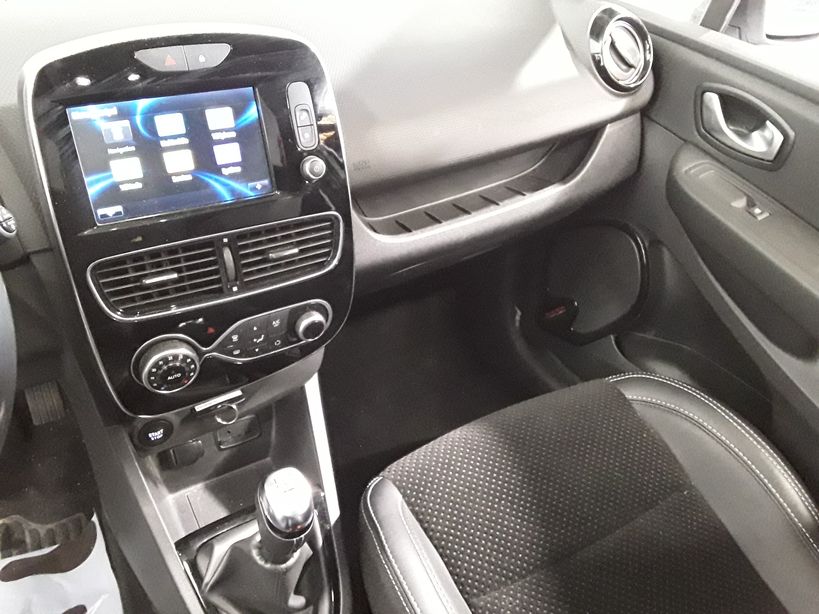 RENAULT CLIO IV 2019 - Photo n°7