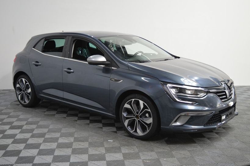 RENAULT MEGANE IV BERLINE 2019 - Photo n°2