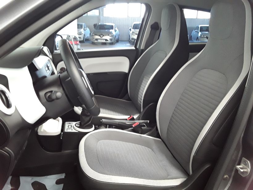 RENAULT TWINGO III 2019 - Photo n°6