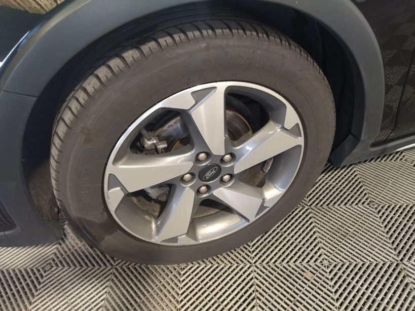 FORD FOCUS ACTIVE 2020 - Photo n°4