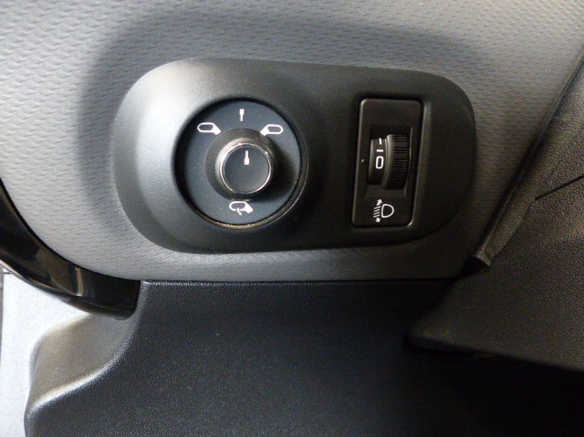 CITROEN C4 CACTUS 2020 - Photo n°16