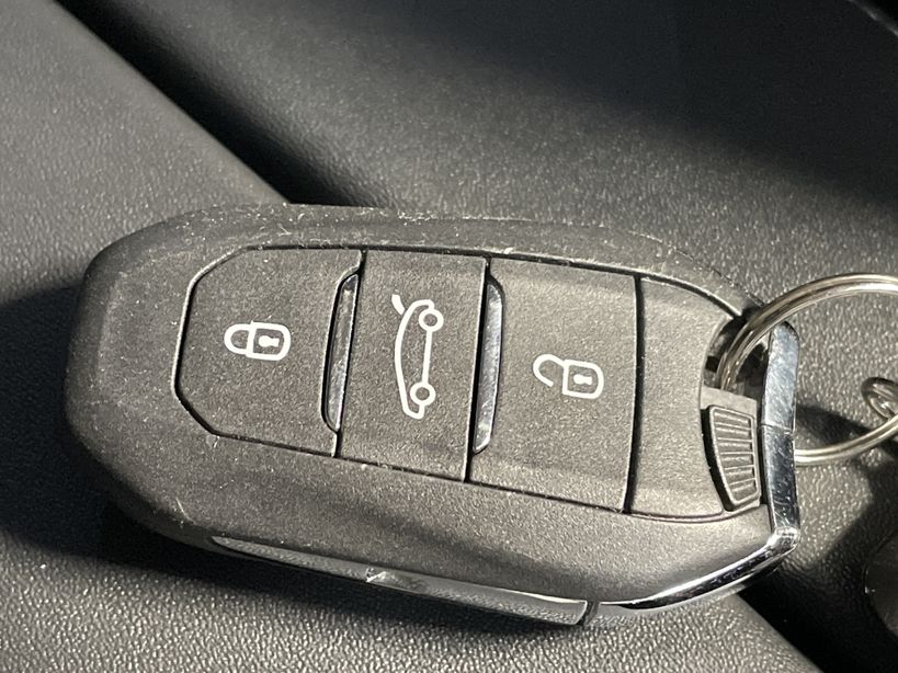 PEUGEOT 308 2024 - Photo n°54