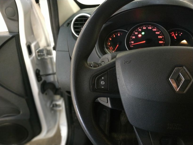 RENAULT KANGOO EXPRESS 2018 - Photo n°19