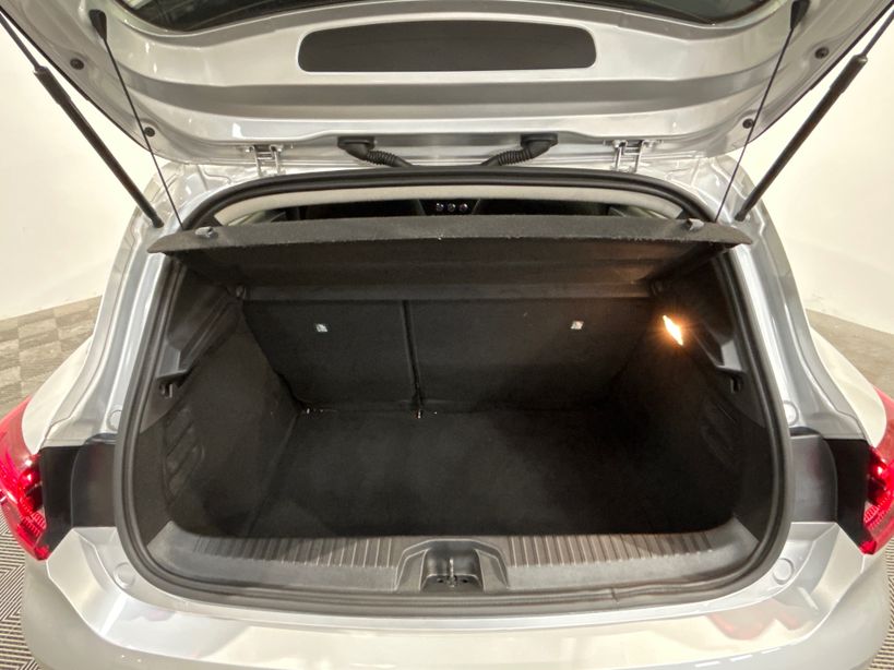 RENAULT CLIO V 2023 - Photo n°15