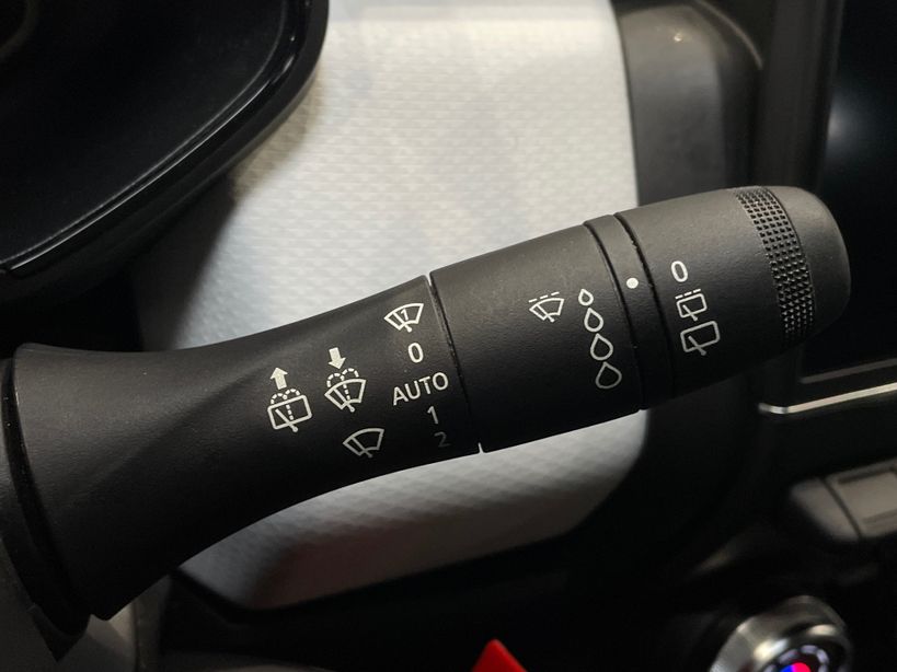 RENAULT CLIO V 2023 - Photo n°27