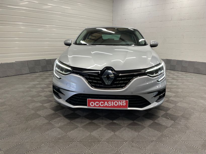 RENAULT MEGANE IV BERLINE 2022 - Photo n°2