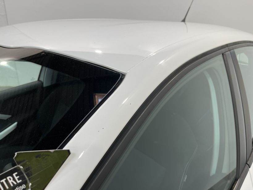 PEUGEOT 208 2015 - Photo n°31