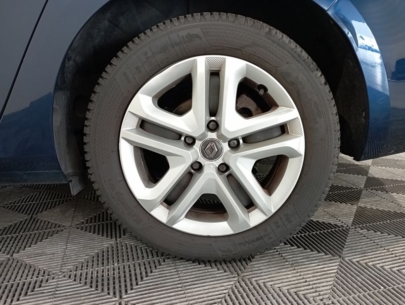 RENAULT MEGANE IV ESTATE BUSINESS 2019 - Photo n°30