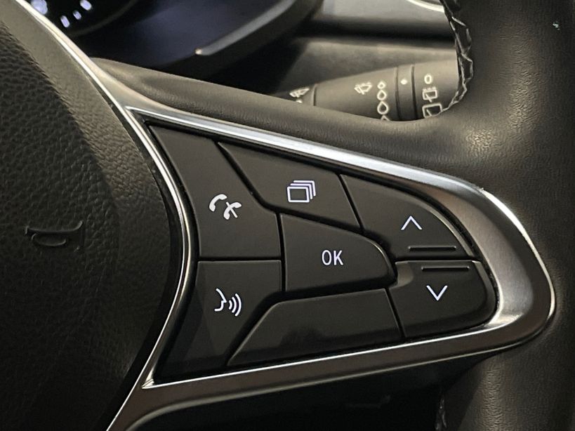 RENAULT CAPTUR 2022 - Photo n°23