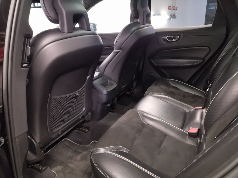 VOLVO XC60 2018 - Photo n°22