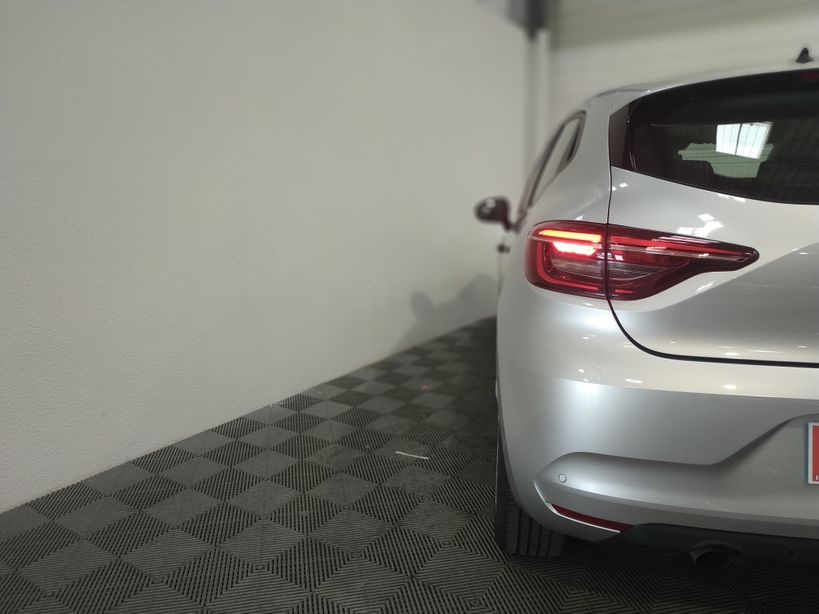 RENAULT CLIO V 2020 - Photo n°9