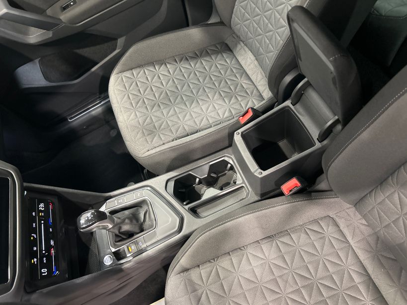 VOLKSWAGEN TIGUAN BUSINESS 2022 - Photo n°19