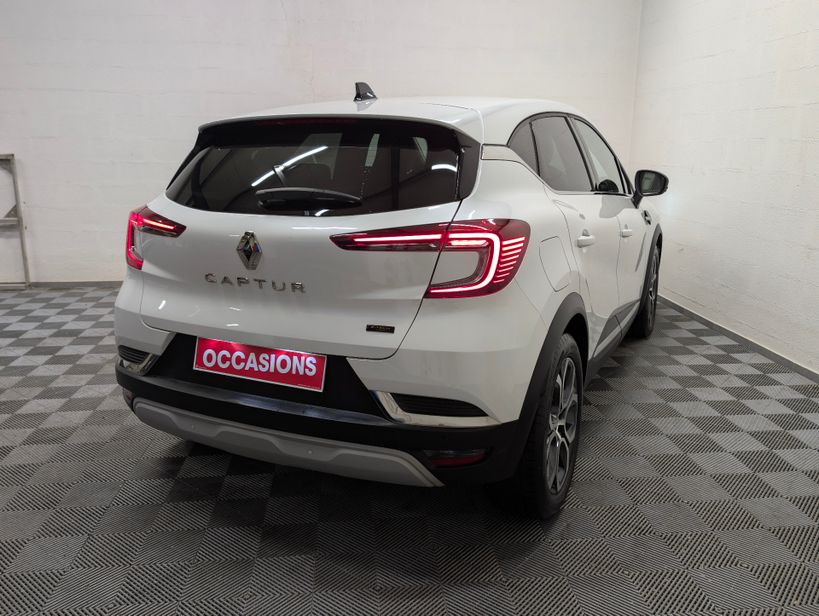 RENAULT CAPTUR 2023 - Photo n°7