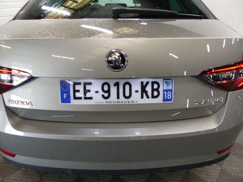 SKODA SUPERB 2016 - Photo n°1