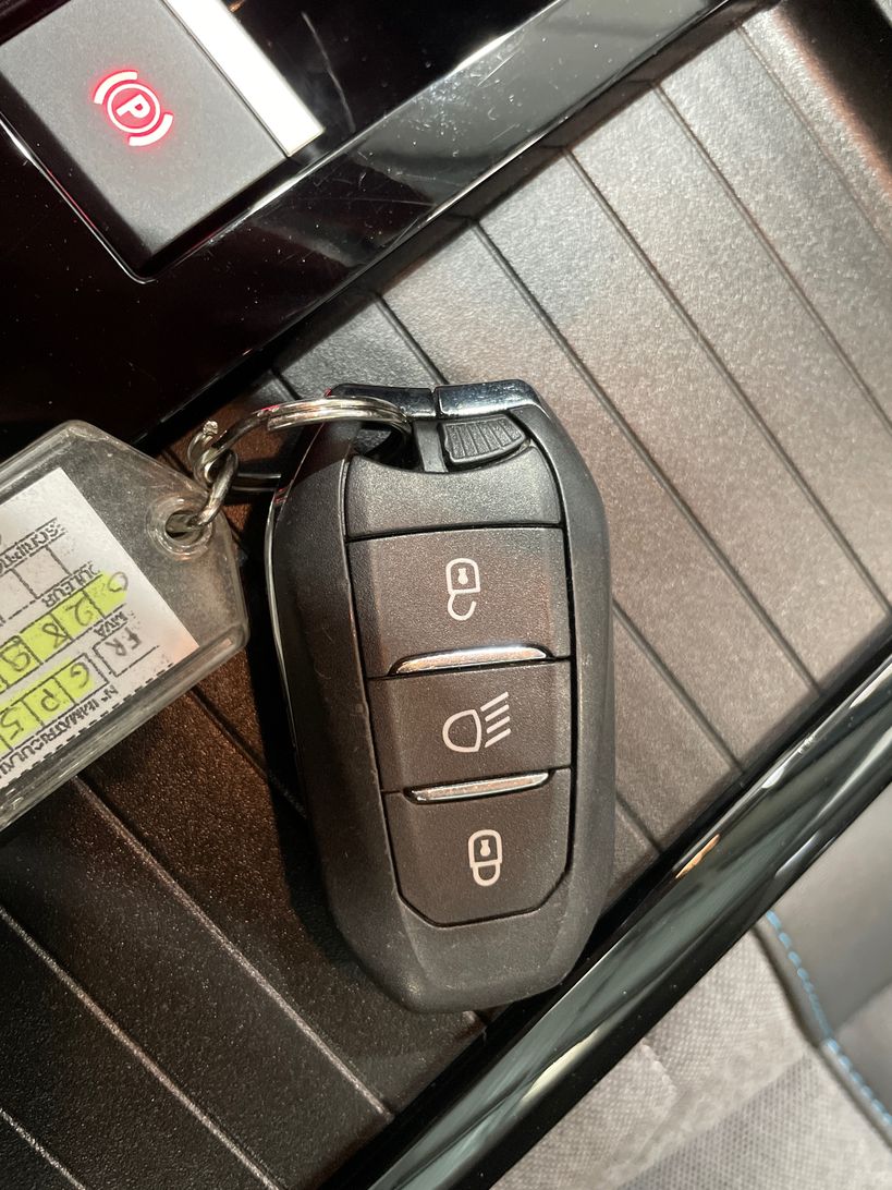 CITROEN C4 X 2023 - Photo n°4