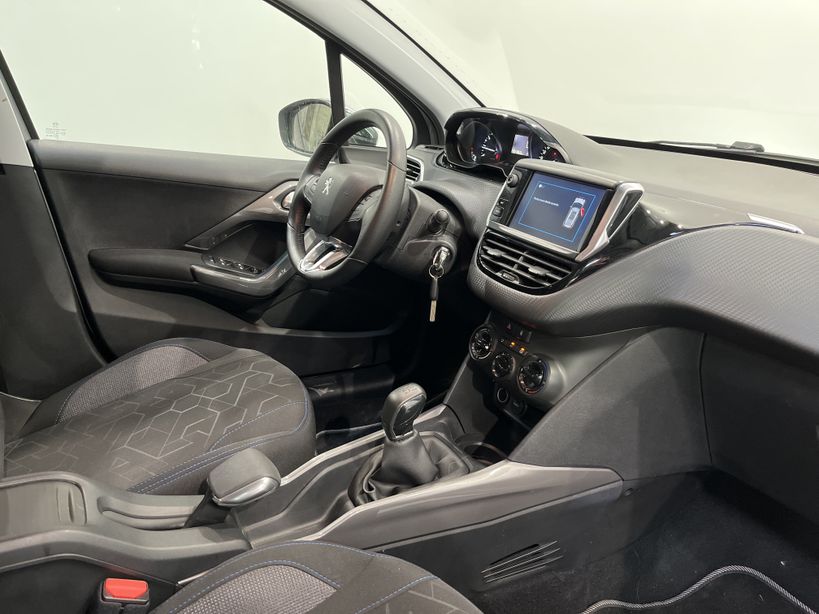 PEUGEOT 2008 2018 - Photo n°19
