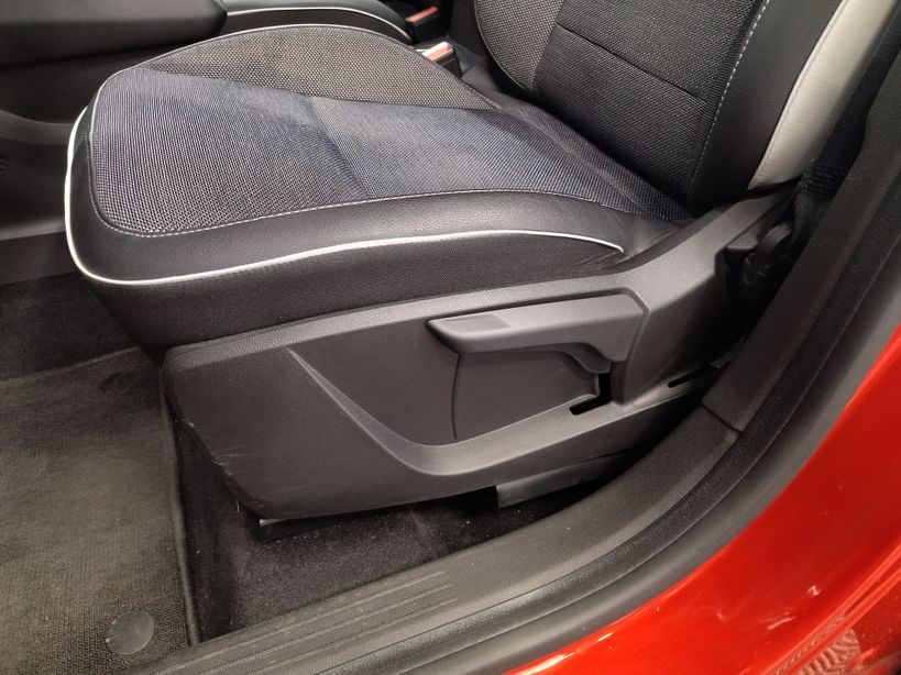 RENAULT CAPTUR 2020 - Photo n°26