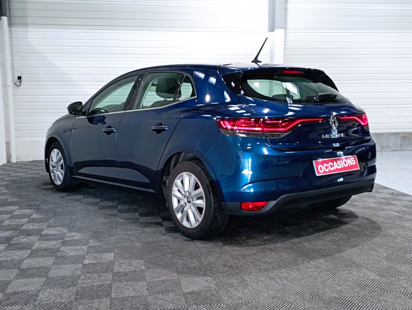 RENAULT MEGANE IV BERLINE 2020 - Photo n°8