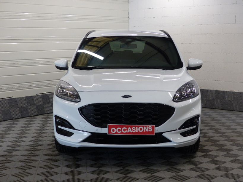 FORD KUGA 2022 - Photo n°2