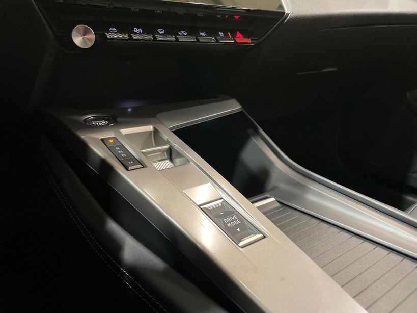 PEUGEOT 308 2023 - Photo n°21