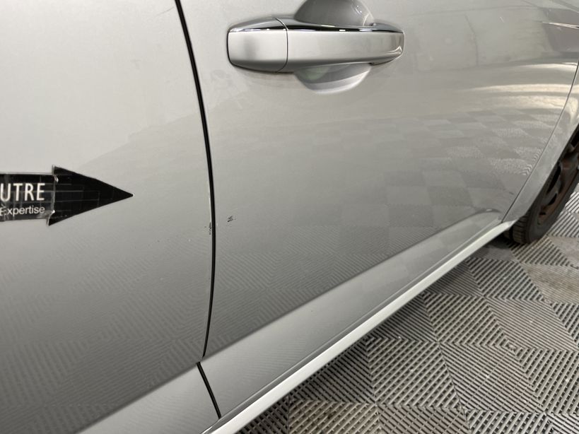 RENAULT MEGANE IV BERLINE BUSINESS 2020 - Photo n°9
