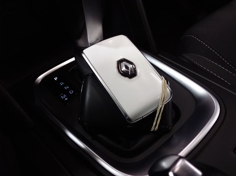 RENAULT MEGANE IV BERLINE 2021 - Photo n°1