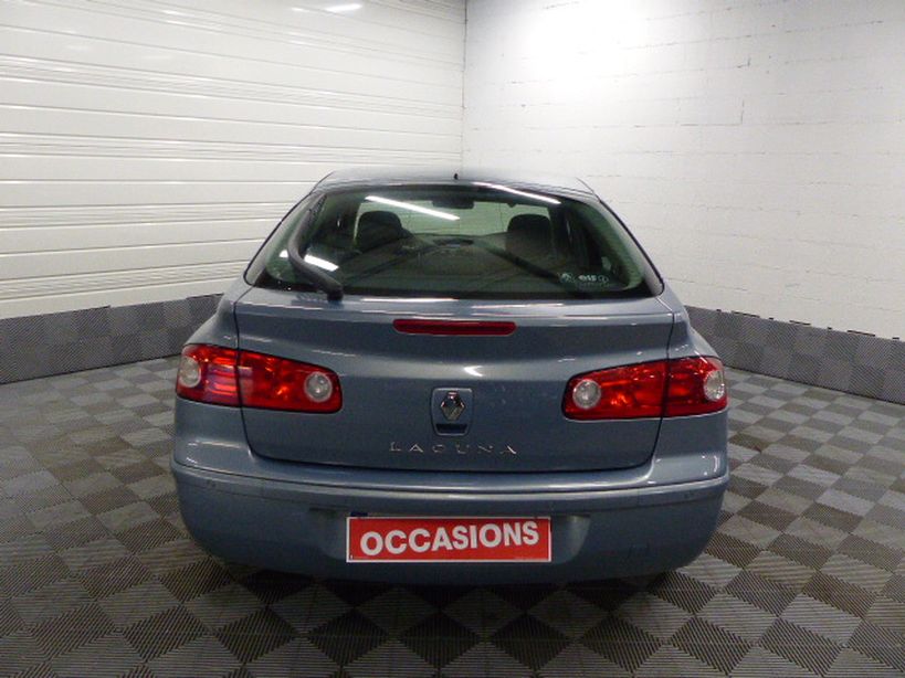 RENAULT LAGUNA 2005 - Photo n°12