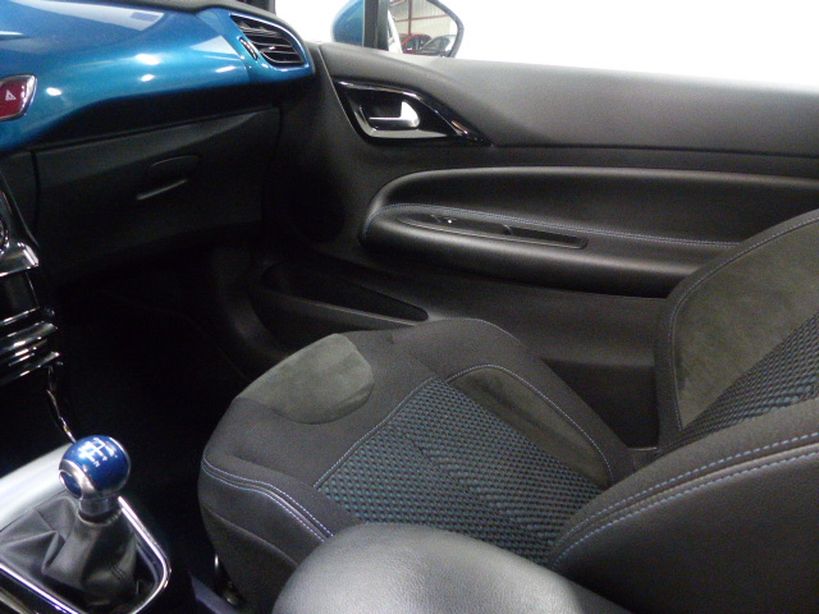 DS DS3 CABRIOLET 2015 - Photo n°17
