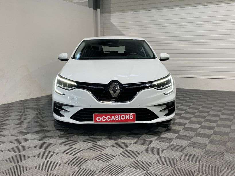 RENAULT MEGANE IV BERLINE 2022 - Photo n°2