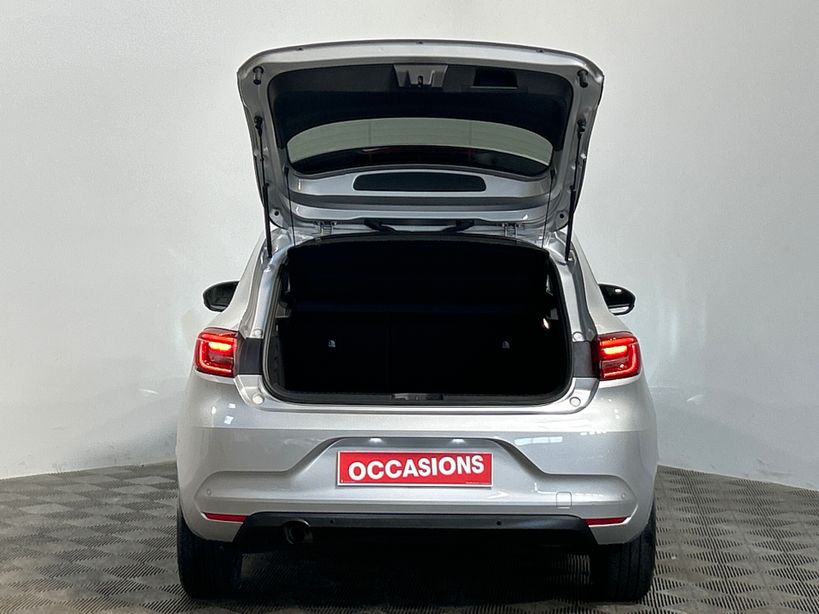 RENAULT CLIO V 2023 - Photo n°35