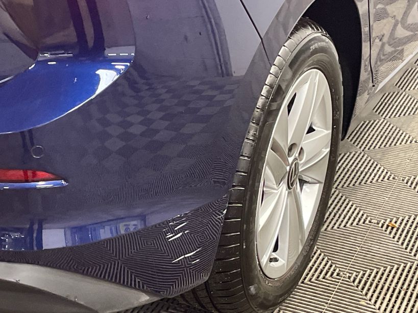 VOLKSWAGEN GOLF 2023 - Photo n°3