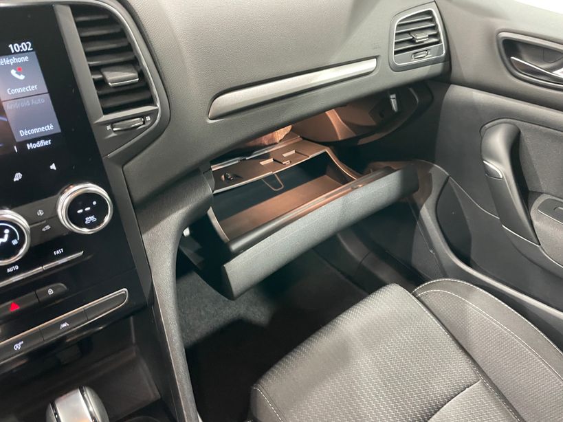 RENAULT MEGANE IV BERLINE 2022 - Photo n°29