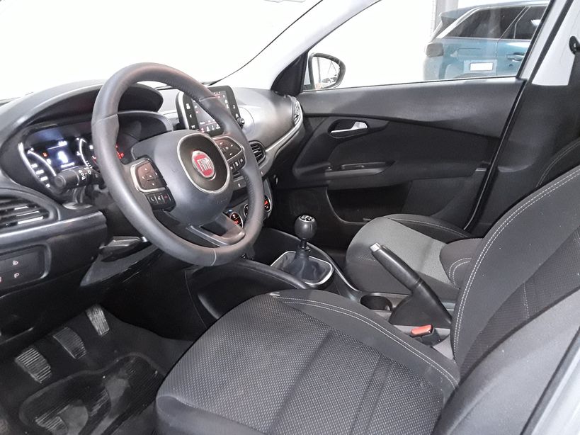 FIAT TIPO 5 PORTES 2017 - Photo n°13