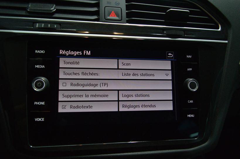 VOLKSWAGEN TIGUAN BUSINESS 2018 - Photo n°27
