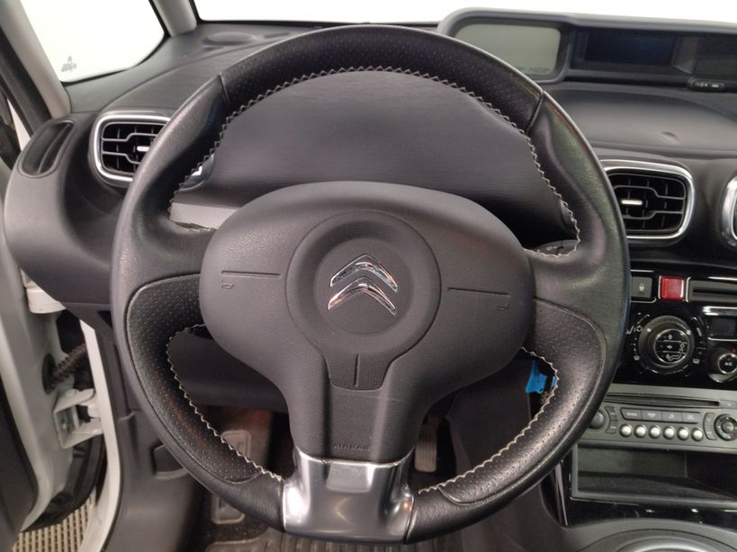 CITROEN C3 PICASSO 2013 - Photo n°12