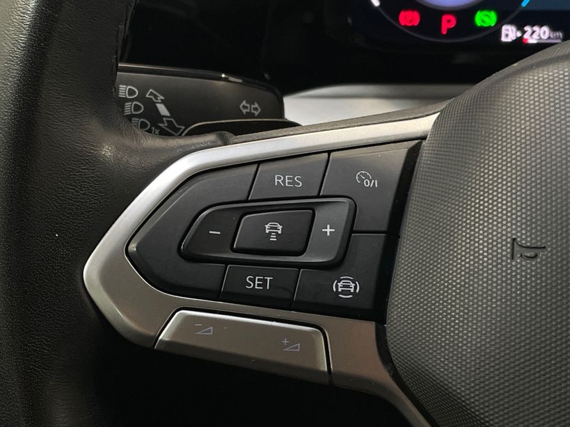 VOLKSWAGEN GOLF 2023 - Photo n°26