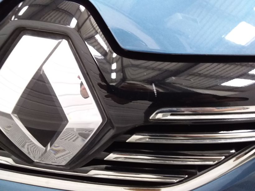 RENAULT MEGANE IV BERLINE 2018 - Photo n°2