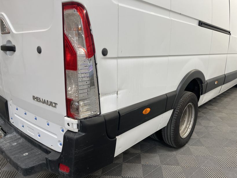 RENAULT MASTER TRANSPORTS SPECIFIQUES 2018 - Photo n°8