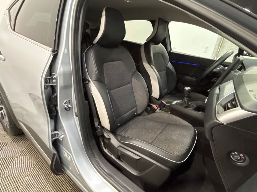 RENAULT CAPTUR 2022 - Photo n°35