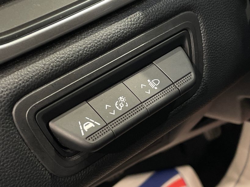 RENAULT CAPTUR 2023 - Photo n°34